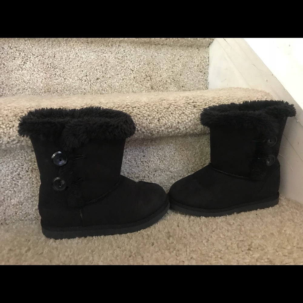 Target winter boots.